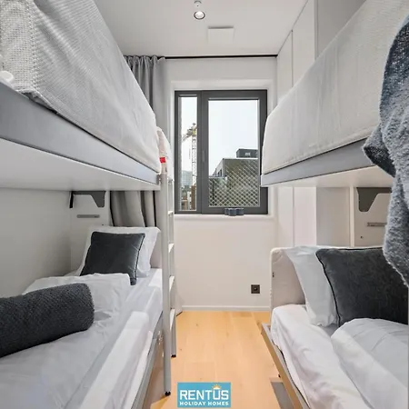 Naast T - Beautifully Furnished With Sea View Lejlighed