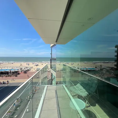 Naast T - Beautifully Furnished With Sea View Lejlighed Oostduinkerke